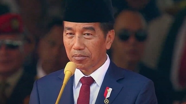 Jokowi ke TNI: Jaga Stabilitas, Pastikan Pergantian Presiden dan Pilkada Berjalan Lancar